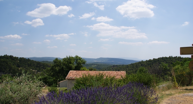  - Vitrolles-en-Lubéron