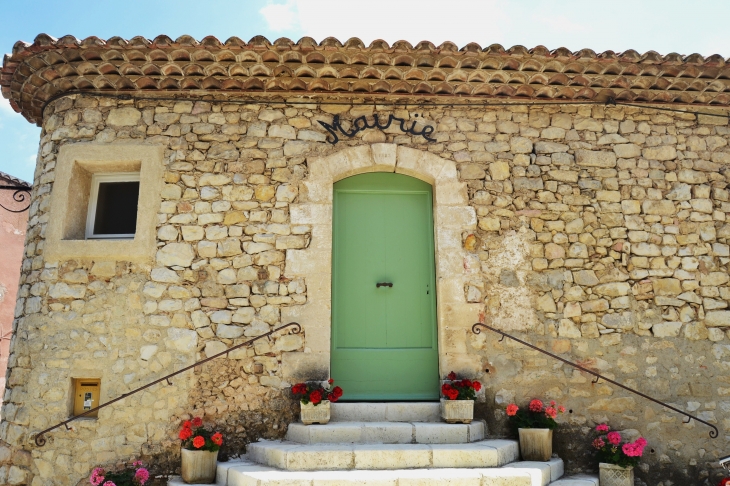 Mairie - Vitrolles-en-Lubéron