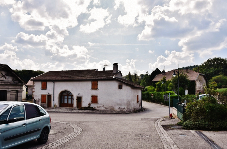 La Commune ( Relanges ) - Ambérieu-en-Bugey