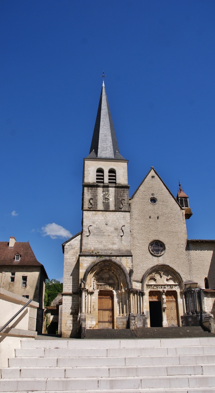 /*Abbaye d'Ambronay 12 Em Siècle