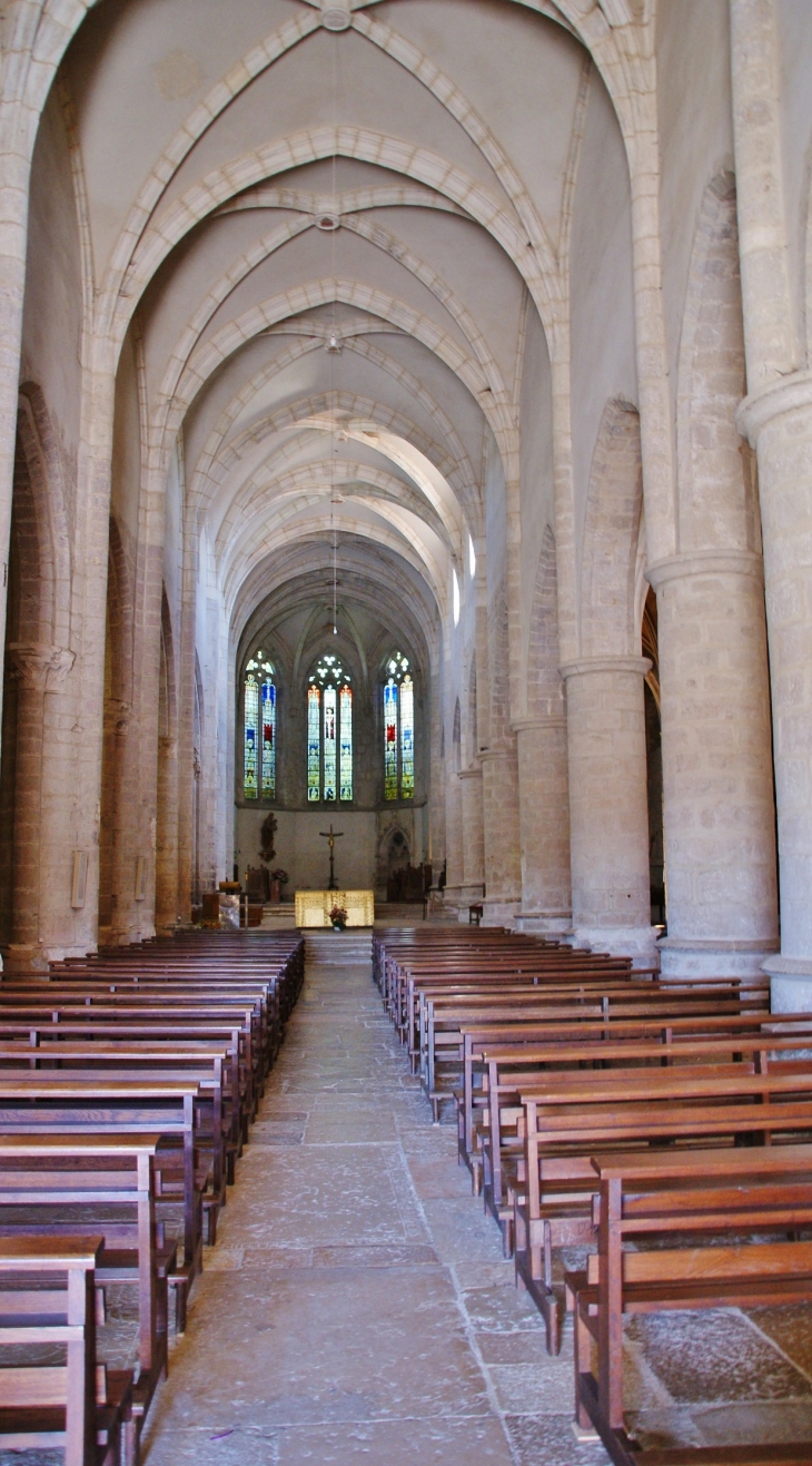 /*Abbaye d'Ambronay 12 Em Siècle