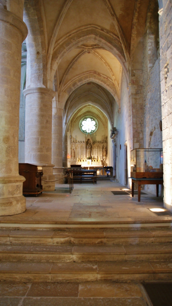 /*Abbaye d'Ambronay 12 Em Siècle