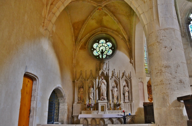 /*Abbaye d'Ambronay 12 Em Siècle