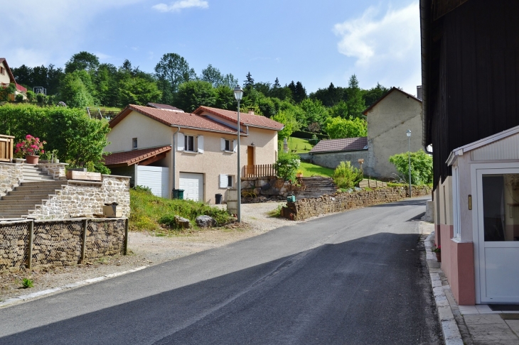 -/Petit-Vallon ( Commune D'Apremont )