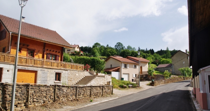 -/Petit-Vallon ( Commune D'Apremont )