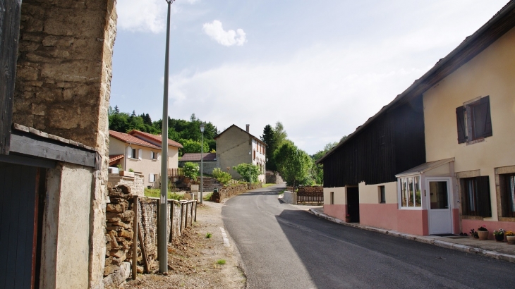 -/Petit-Vallon ( Commune D'Apremont )