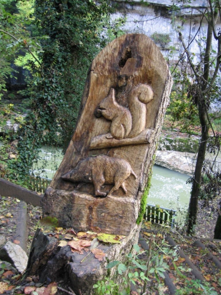 Sculture sur bois - Bellegarde-sur-Valserine