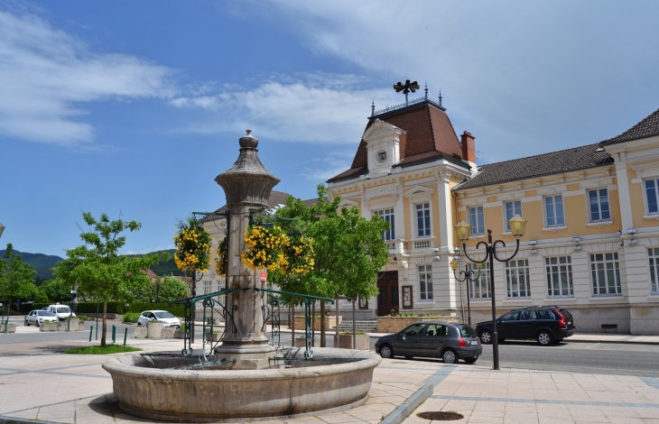 Hotel-de-Ville - Bellignat