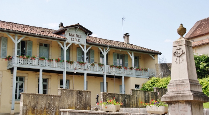 Mairie et école - Bohas-Meyriat-Rignat