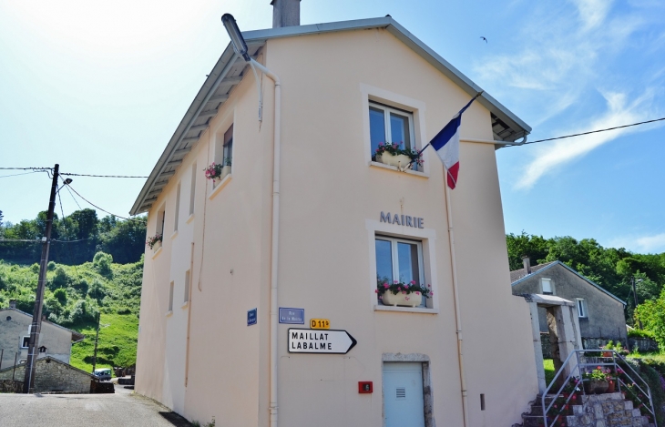 La Mairie - Ceignes