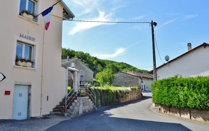 La Mairie - Ceignes