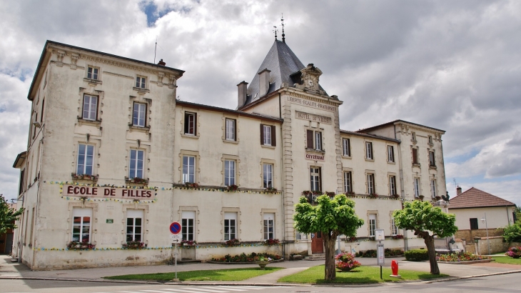 école et ancien Hotel-de-Ville - Ceyzériat