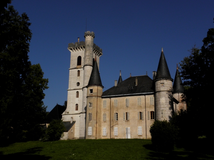 Chateau de Champdor