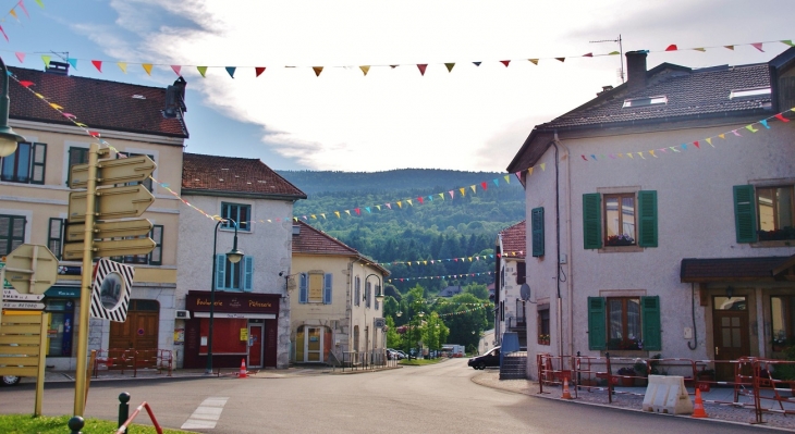  - Châtillon-en-Michaille