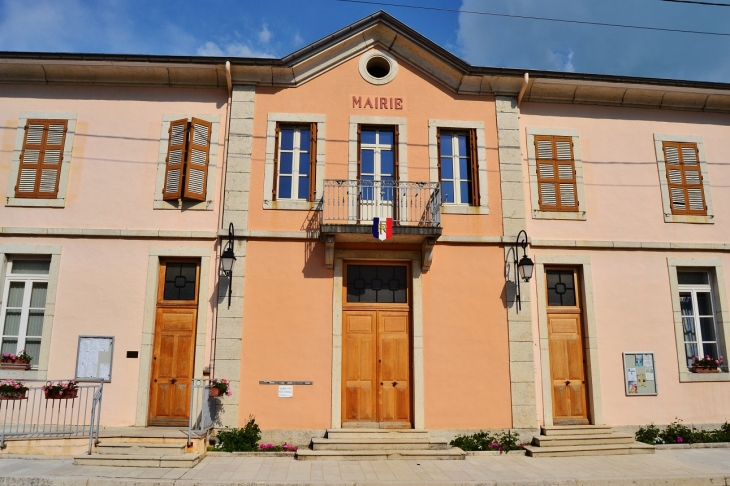 La Mairie - Corcelles