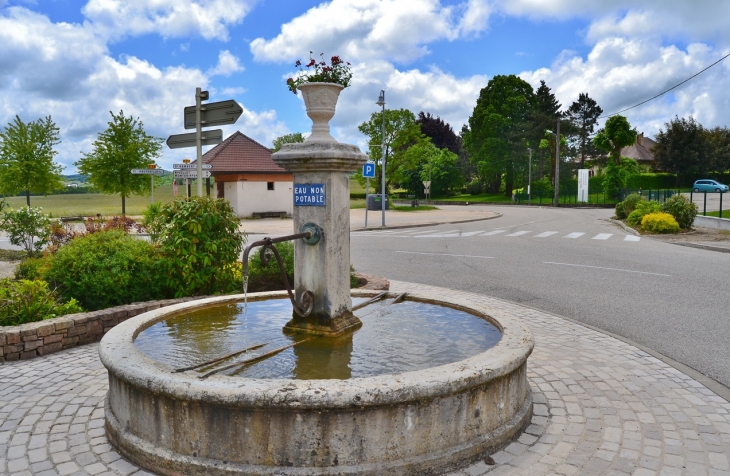 Fontaine - Corlier