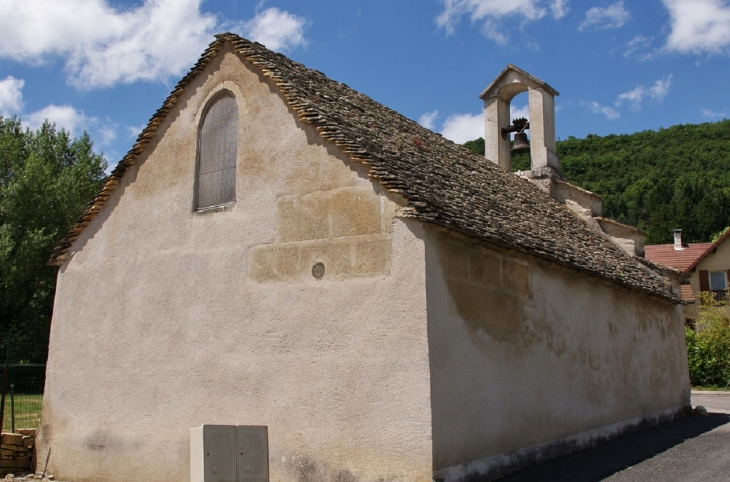  Bonnaz Commune de Dortant ( L'église )