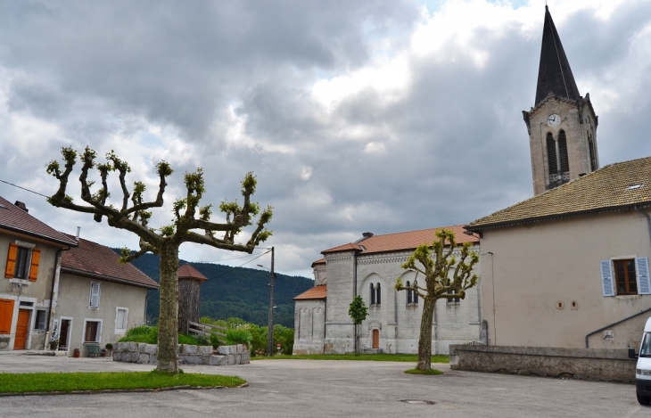 +-église Saint-Maurice - Échallon