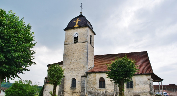 <<Hautecourt ( Commune de Hautecourt-Romanéche ) L'église - Hautecourt-Romanèche