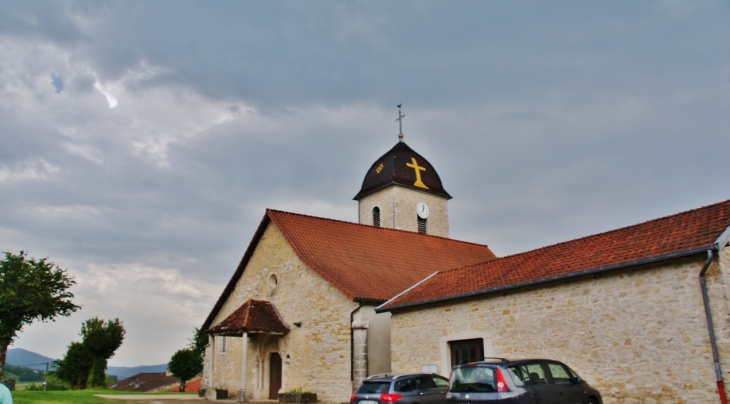 <<Hautecourt ( Commune de Hautecourt-Romanéche ) L'église - Hautecourt-Romanèche