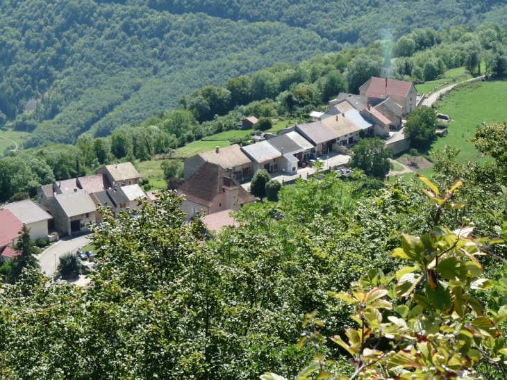 Le village de Lacoux - Hauteville-Lompnes