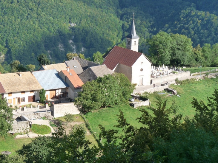 Le village de Lacoux - Hauteville-Lompnes