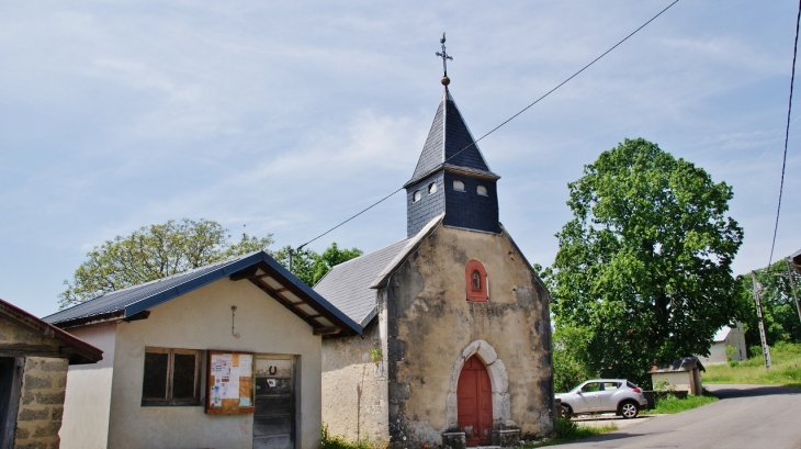 La Rivoire ( Commune D'Hotonnes )(Chapelle St Joseph)