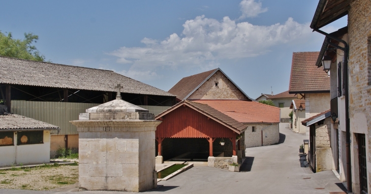 Le Lavoir - Izernore