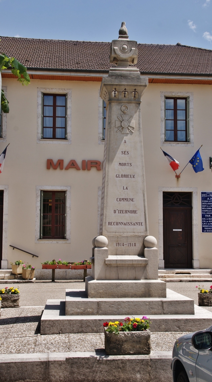 Monument aux Morts - Izernore