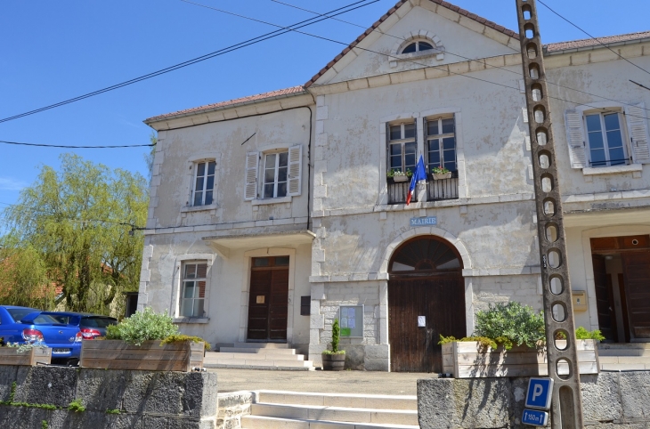 La Mairie - Lalleyriat