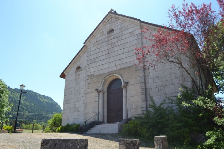 -*église Saint-Blaise - Lalleyriat