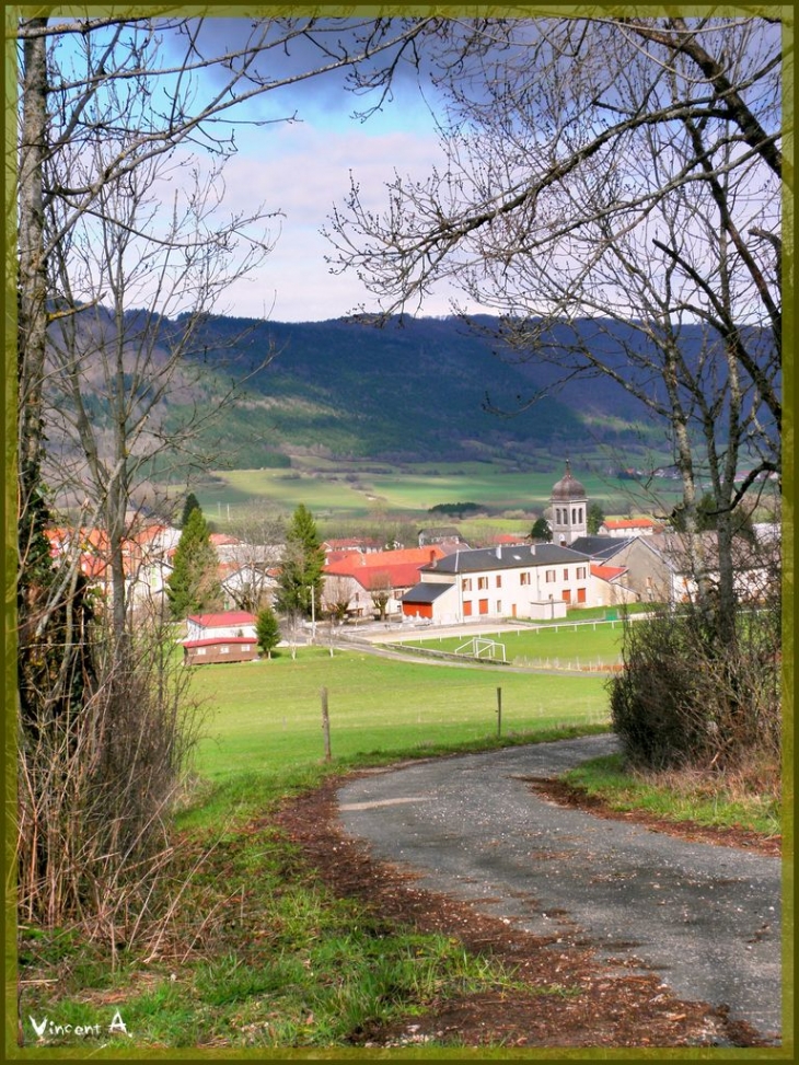 Vue sur le village - Lantenay