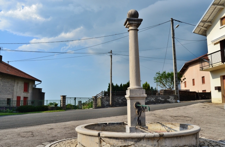 Fontaine - Lantenay