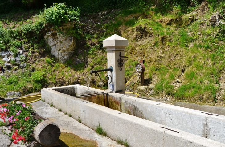 Fontaine - Le Grand-Abergement