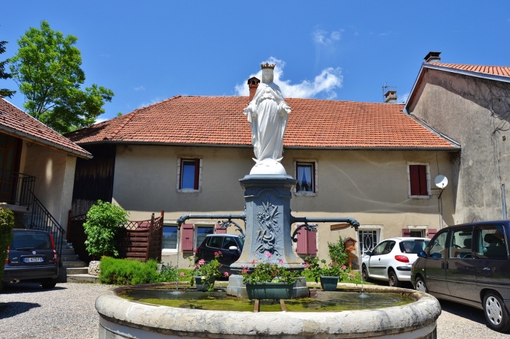 Fontaine - Le Poizat