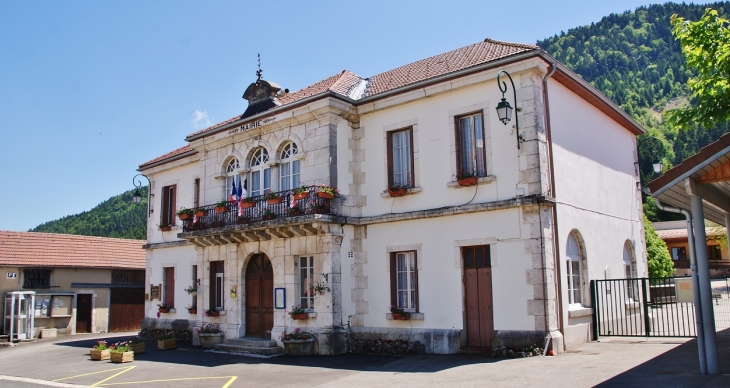 La Mairie - Le Poizat