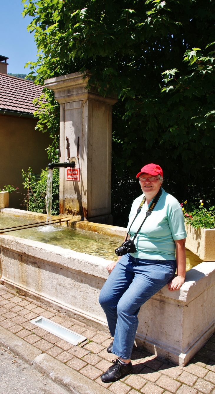 La Fontaine - Les Neyrolles