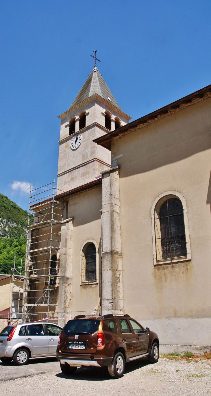 L'église - Les Neyrolles