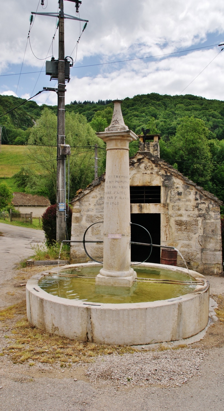 Fontaine - Leyssard