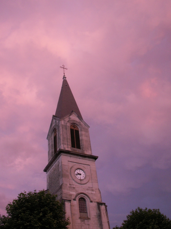 L'eglise - Lurcy