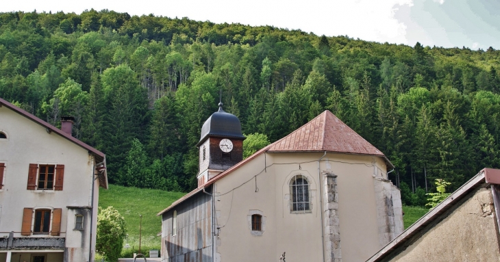 =église St Christophe-St Jacques( commune a mijoux et Lajoux)