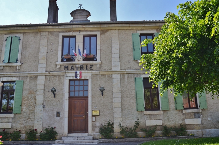 La Mairie - Montanges