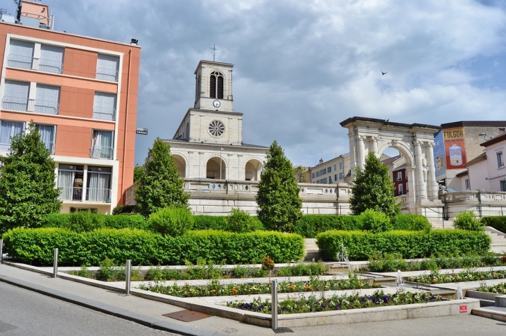 -/église Saint-Leger - Oyonnax