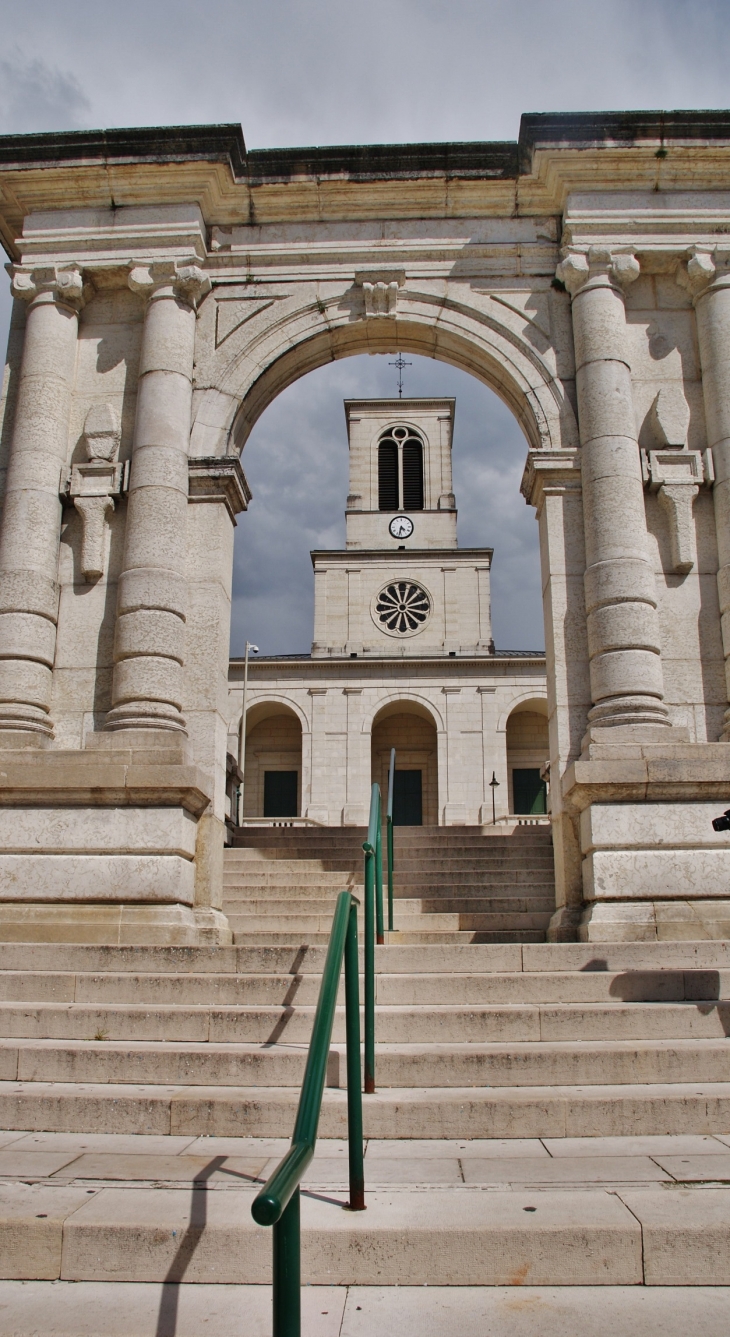 -/église Saint-Leger - Oyonnax