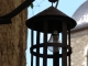 Photo suivante de Pérouges Lanterne dans les Rues de Pérouges