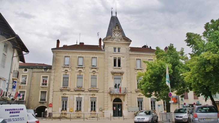 Hotel-de-Ville - Poncin