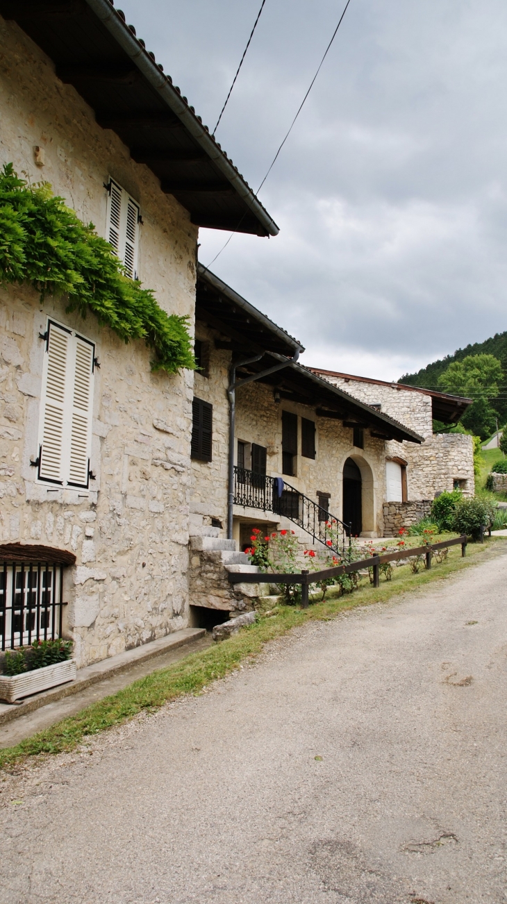 La Ceuille commune de Poncin