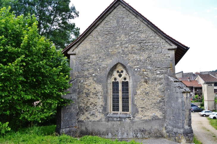 La Ceuille commune de Poncin ( Chapelle St Antoine )