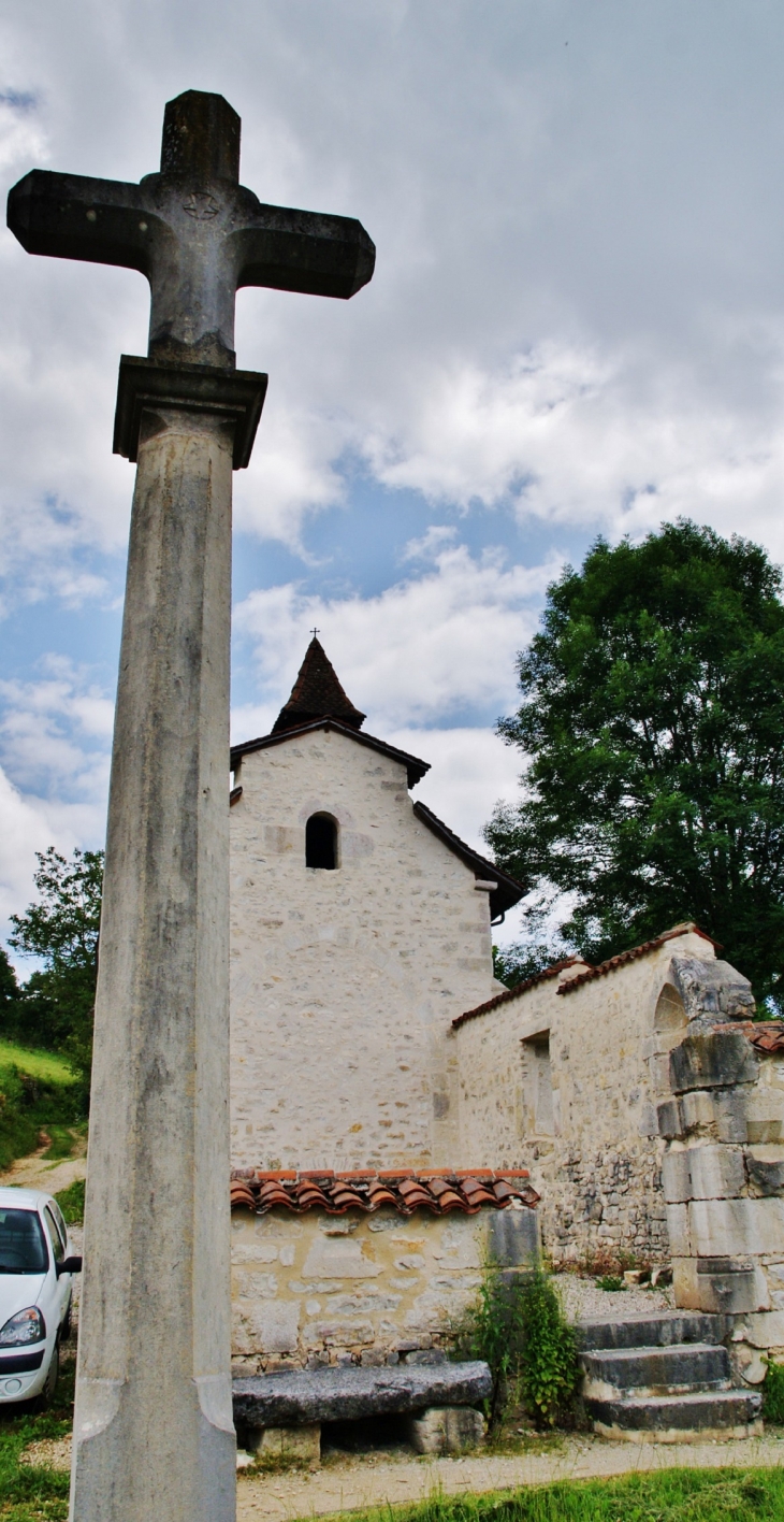 La Ceuille commune de Poncin ( Chapelle St Antoine )