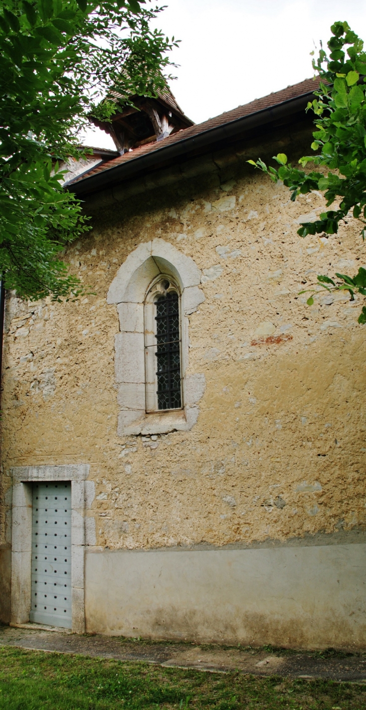 La Ceuille commune de Poncin ( Chapelle St Antoine )